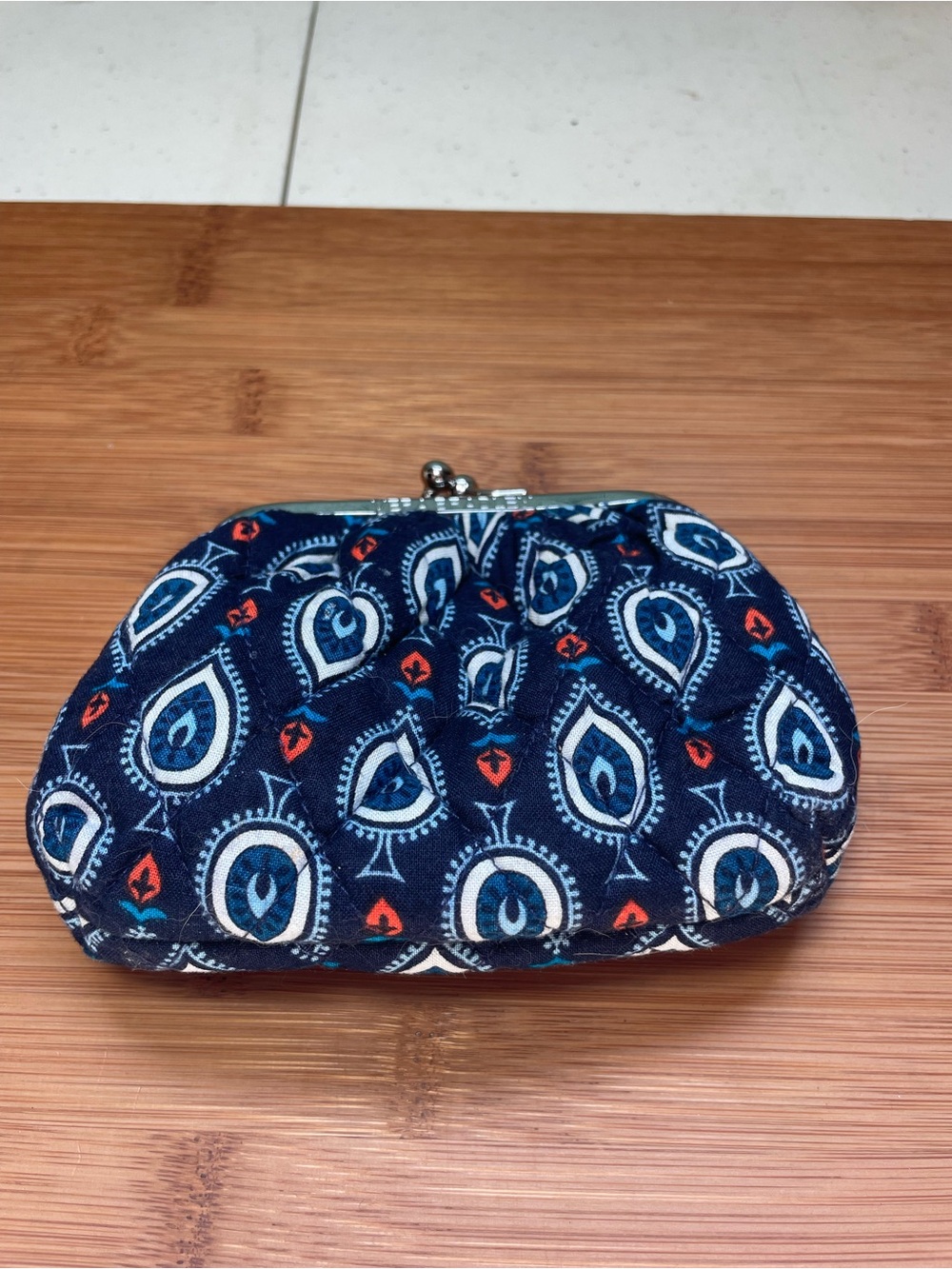 Vera Bradley Navy Teardrop Kiss-Lock Coin Purse Marrakesh Motifs
